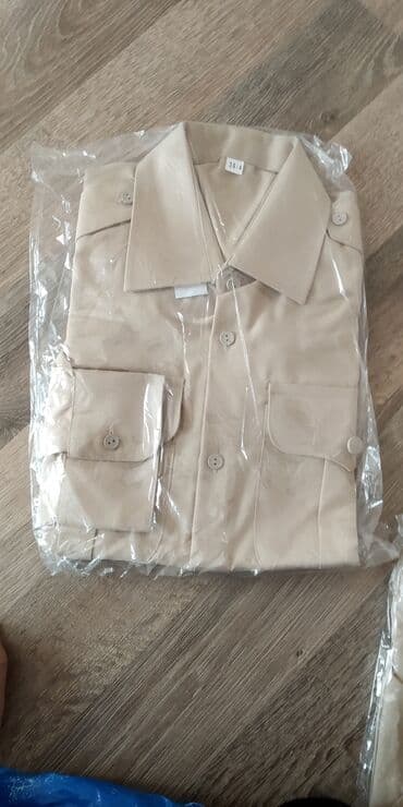 boyuk beden koynek: Hərbi rubaska qolu uzunda var qolu qisada.tezedir — 1