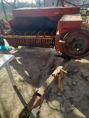 maz kran satilir: Saman/yonca balya yığan press (traktora qoşulan) - Traktor qoşqusu — 1