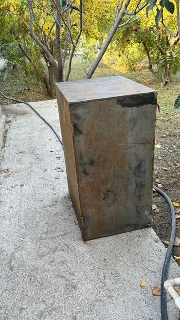 Pəncərələr: Metall şkaf/kabinet Məhsulun təsviri: - Material: qalın metal — 3