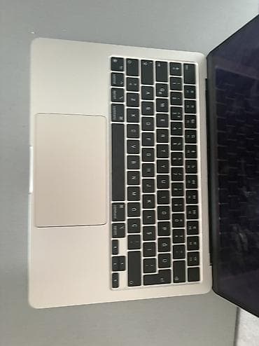 İşlənmiş Apple MacBook, 13.5 ", Apple M2, 128 GB, Pulsuz çatdırılma lalafo.az -da İşlənmiş Apple MacBook, 13.5 ", Apple M2, 128 GB, Pulsuz çatdırılma