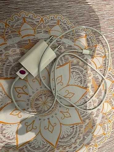 hp 15 da 2199: Adapter Apple, 15 Vt, İşlənmiş — 1