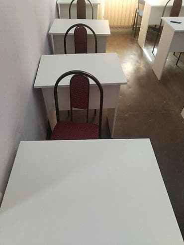 Tədris mərkəzinin mebelləri təcili satılır. 13 ədəd tək nəfərlik yazı