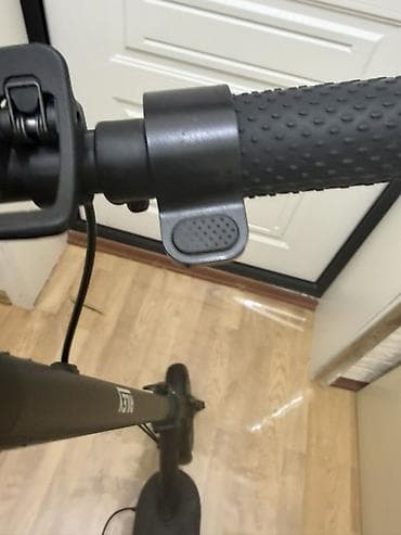 elektro velosipet: Yeni Elektrik samokat 6", 351 - 500 Vt, 26 - 35 km/s, Ödənişli çatdırılma — 4