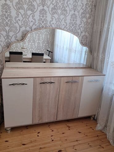 ucuz linoleum: Güzgülü — 2