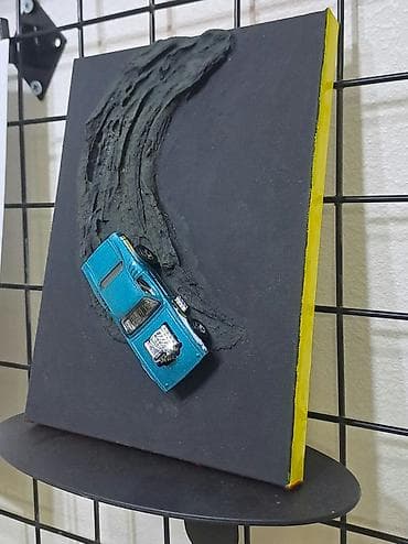 pişik şekilleri: 3D divar əsəri – “Drift” - Texnika: qarışıq media, relyef teksturalı — 3