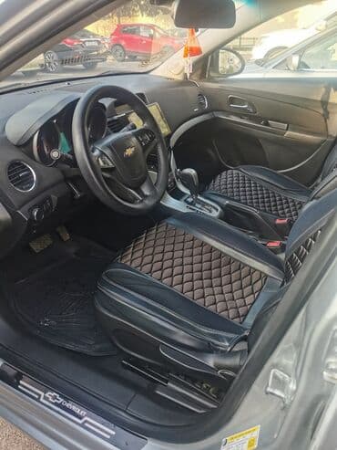 turbo.az ezik masinlar: Chevrolet Cruze sedan – gümüşü rəng - Kuzov: 4 qapılı sedan, gümüşü — 5