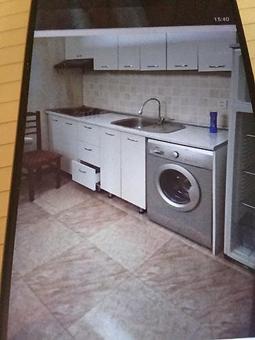 Mebel və məişət texnikası ilə təchiz olunmuş mənzil icarəsi - Mətbəx