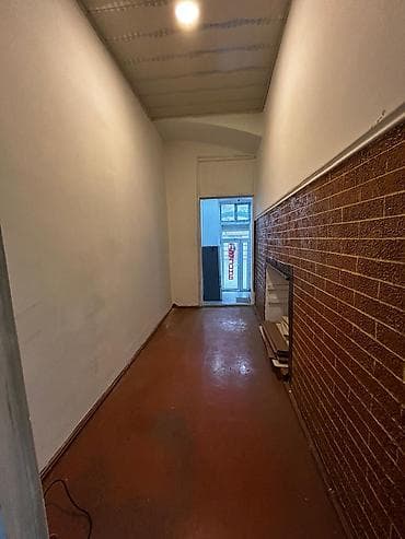 samaxida satilan evler: Bakı, Kubinka, 4 otaqlı, Köhnə tikili, m. Nizami, 85 kv. m — 3