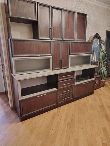 yataq desti islenmis: Kuxna dest 350 unvan ecemi. Moyka vürilir — 4