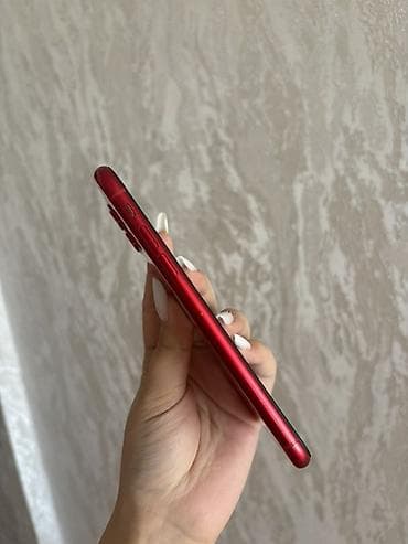 en ucuz iphone: IPhone 11, Qırmızı, Simsiz şarj — 7
