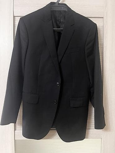 hamam xeleti: Klassik qara dəst – kişi pencəyi və qadın qara mini/koaftan stili — 1