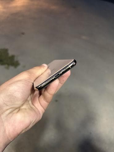 iphone 11 ikinci el kredit: IPhone Xs, 256 GB, Qızılı, Face ID — 5