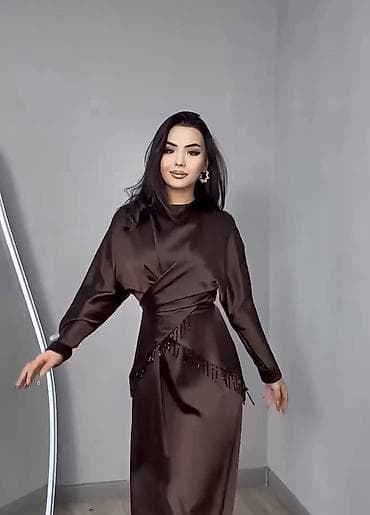 koja donlar: Qadın gecə/ziyafət donu – şokolad-qəhvəyi atlas -70 azn alınıb - — 4