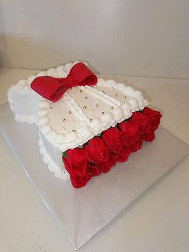 8 mart aid şəkillər: 🌷 8 Mart – Qadınlar Gününə özəl tortlar hazırdır! Sevdiyiniz xanımları — 5