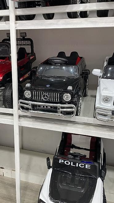 Uşaq üçün elektrik maşınları: Uşaq üçün elektrikli minik maşınları Xüsusiyyətlər: - Korpus: parlaq — 3