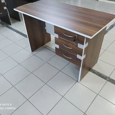 ofis masası 2. el: Yeni, İşçi üçün, Dördbucaq masa — 5