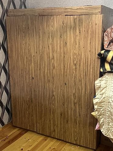 Yataq otağı mebel dəsti Tərkibi: - Geniş 3 qapılı dolab – ağac