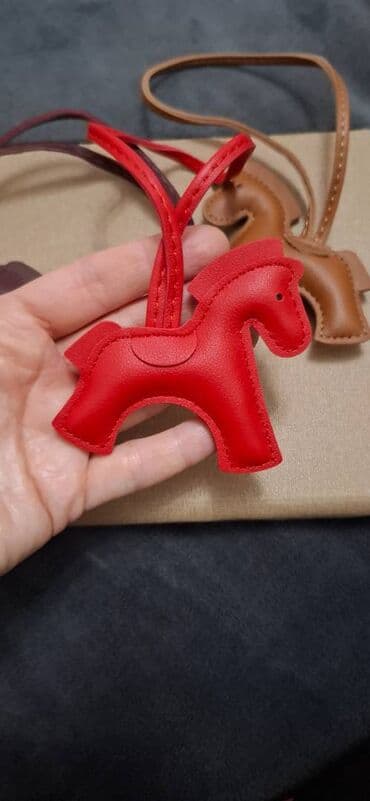 Eynəklər: Brelok — 9