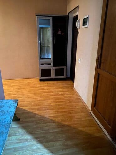 lalafo azərbaycanda ticarət, iş və mənzil axtarışı üzrə ən böyük servisdir: Баку, 3 комнаты, Вторичка, м. Ази Асланов, 7085 м² — 7