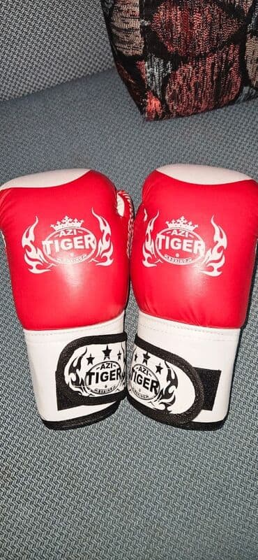 boks elceyi sekilleri: Azi Tiger boks əlcəkləri. - Model: Azi Tiger Boxing, üzərində — 4