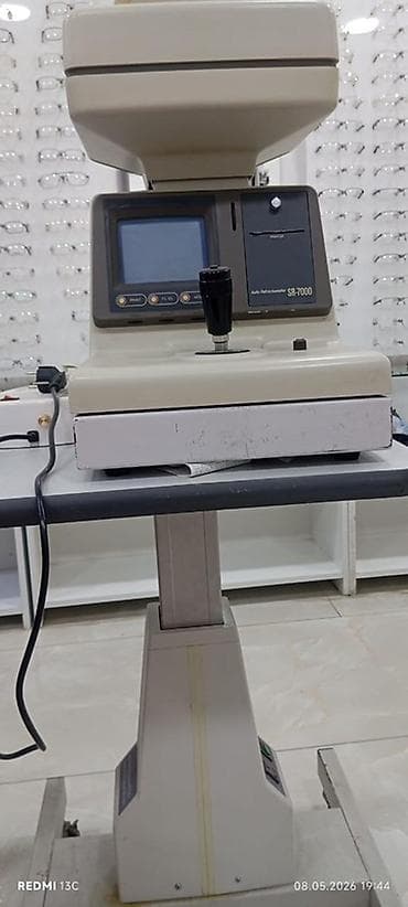 Auto Refraktokeratometr SR-7000 Peşəkar optometriya və optika lalafo.az -da Auto Refraktokeratometr SR-7000 Peşəkar optometriya və optika