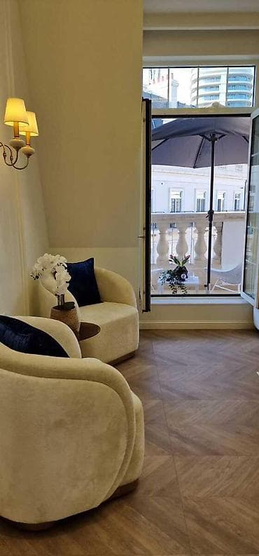 Mənzillər: İcarəyə verilir 3 otaqlı yeni tikili 110 m², Ağ şəhər q. Kateqoriya — 2