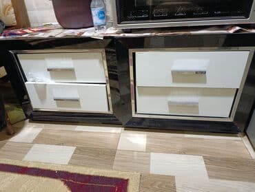 Opel: Mebel dəsti satılır Tərkibi: - Klassik vitrin-bufet: oyma dekorlu — 9