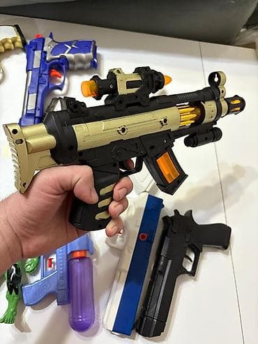 poni oyuncaq: Uşaq oyuncaq silahları və fiqur dəsti Məzmun: - Müxtəlif model — 2