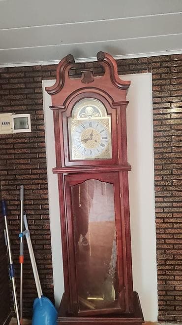 Yerüstü saatlar, Mexaniki, Mayatnik lalafo.az -da Yerüstü saatlar, Mexaniki, Mayatnik