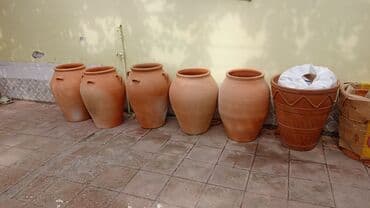 saxsı qab: Böyük saxsı qablar hündürlük 65- dan 75 sm kimi diametri 60 sm əldə — 2