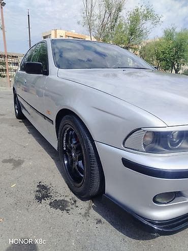 diffuser satisi: BMW 5 series: 2.5 l | 1996 il Sedan — 10
