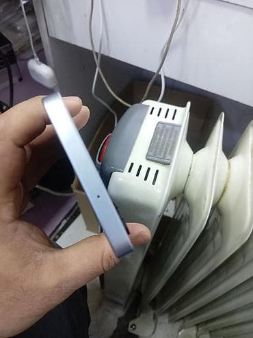 Samsung Galaxy A06, 128 GB, rəng - Gümüşü, Sənədlərlə