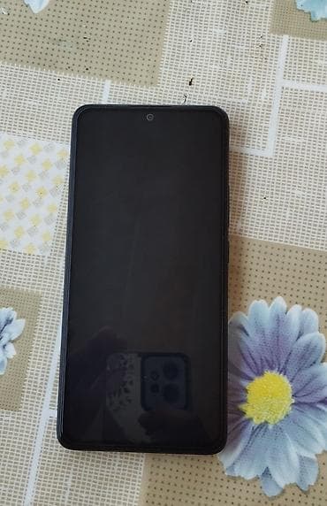 Problemsiz telefondur, ustada olmayıb zaryatka əla saxlayır, 128