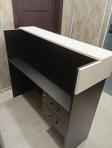komputer stollari: Resepsiyon masası / qarşılanma stendi - Material: Laminat/LDF — 2