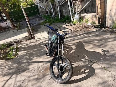 zaza moped: Zontes - 150, 150 sm3, 2017 il, 5000 km — 3