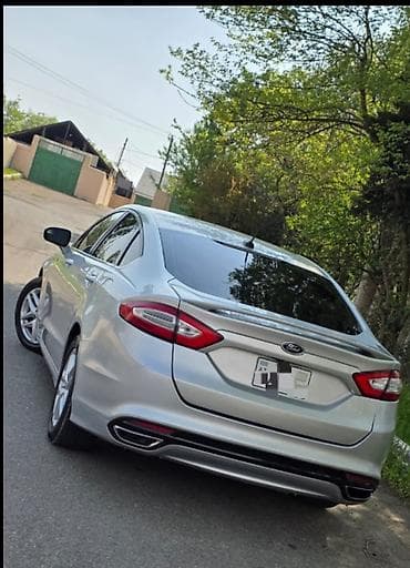 vaz lada 2107: Ford Fusion: 1.5 l | 2015 il 179081 km Sedan — 2