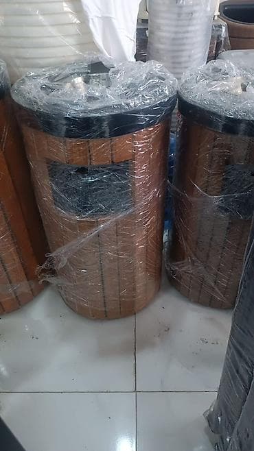 Zibil qutuları Zibil qabları İstənilən sayda mövcuddur . Taxta və — 6
