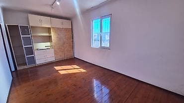 2 mərtəbə ev: Bakı, 4 otaqlı, Köhnə tikili, 200 kv. m — 4