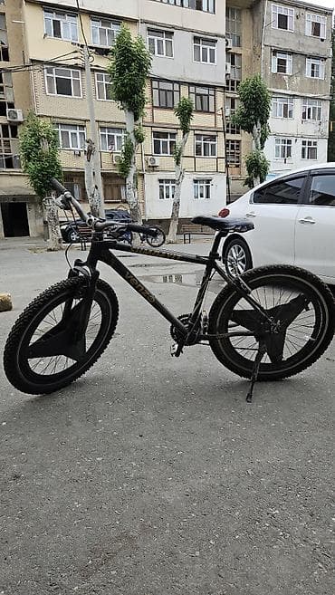 Велосипеды: Salam Sumqayit 41ci mehelle ev 4 Venzo 26liq skorusnoy velosiped Venzo — 1