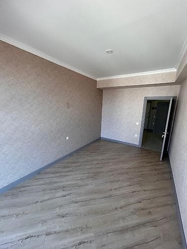 a frame ev: Metro çıxışıdır ELİT ticarət mərkəzinin həyətində yerləşir, Təzə — 10