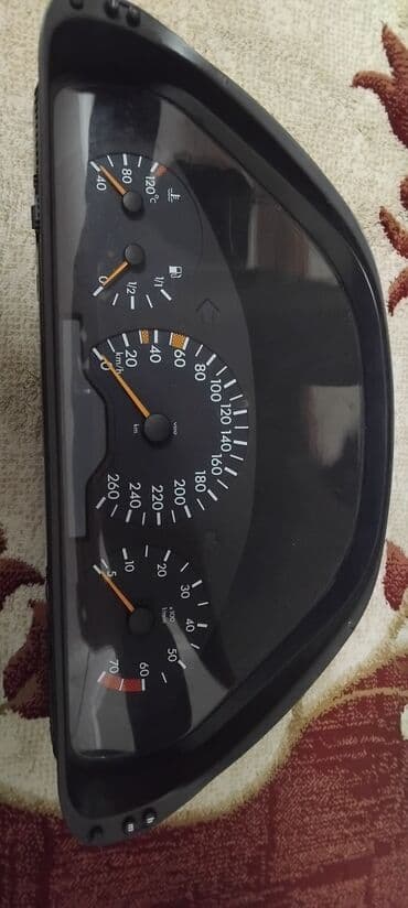 avto salon: Mercedes-Benz W210, 1998 il, Yeni — 1