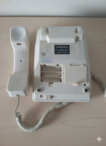 telefin: Adi batarekayla işləyir. Trupkada problem var ancaq mikrafon ilə — 3