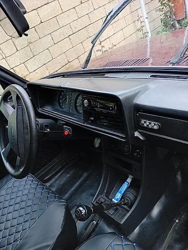 Sbor motorlar və silindr başlıqları: VAZ (LADA) 07, 1.6 l, Benzin, 2000 il, İşlənmiş — 9