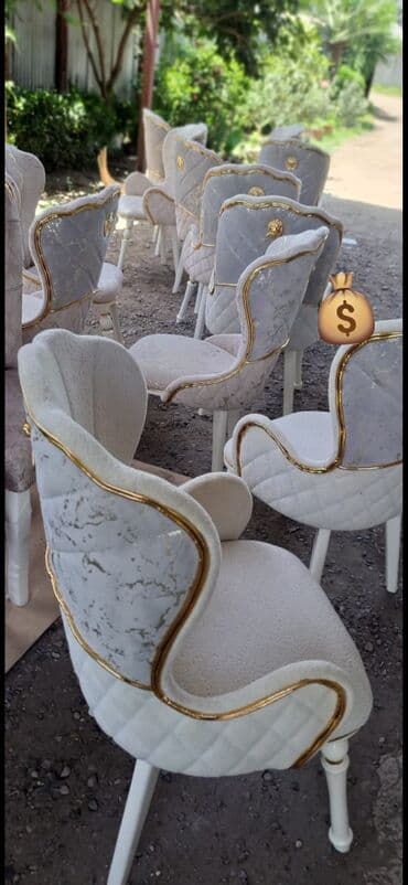 Oturacaq rəng seçimi var