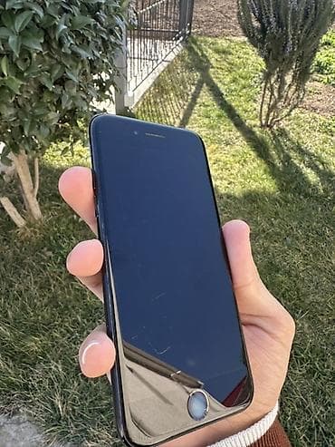 iphone 9 pro: IPhone 7, 128 GB, Qara, Barmaq izi — 3