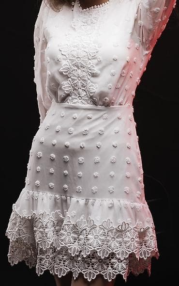 yeni donlar: Don 1 dəfə geyinilib. Rəngi ağdır, üzərində krujeva naxışları var — 3