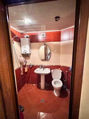 Kirayə mənzillər: Bakı, Montin, 3 otaqlı, Köhnə tikili, m. Nəriman Nərimanov, 74 kv. m — 11