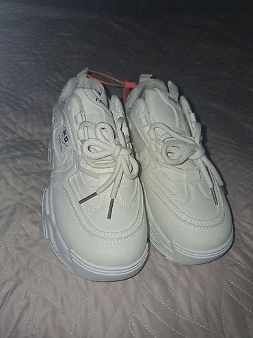 qadın geyimi: Ölçü: 37, rəng - Ağ, Yeni — 3