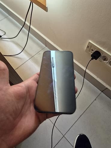 philips xenium 9@9d: IPhone 14, 128 GB, Qara, Face ID — 3