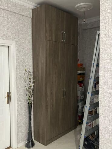 Qarderob, paltar dolabı